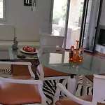 Chris By Interhome Posidi